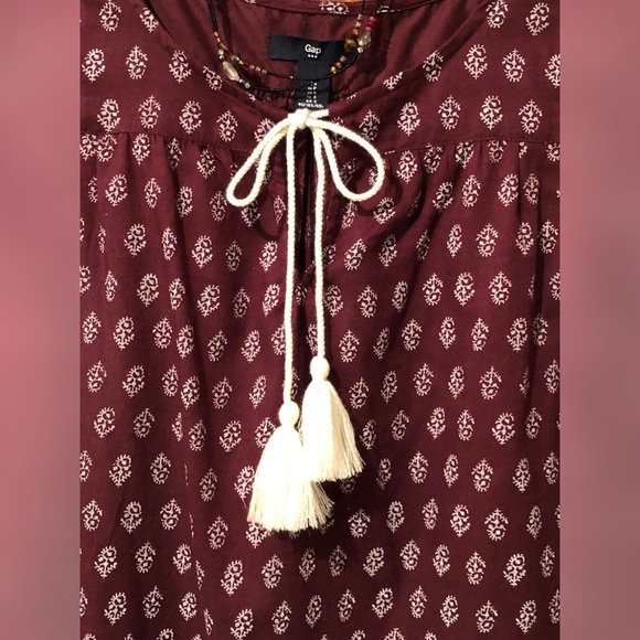 GAP Maroon & White Sleeveless Top Sz S MINT - Picture 4 of 7